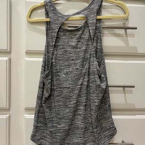VS Pink tank size XS
